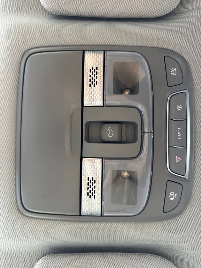 Used 2022 Kia Telluride EX w/ EX Premium Package FWD image 19