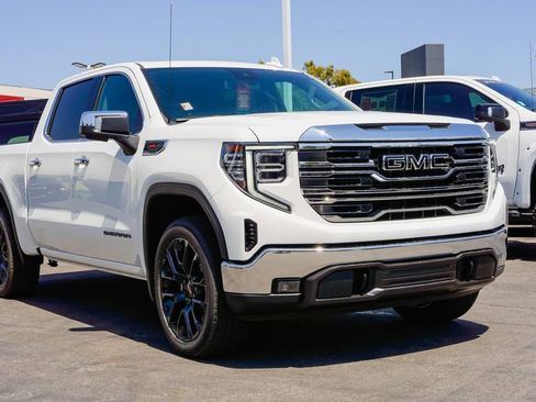 New 2026 GMC Sierra 1500 SLT w/ SLT Convenience Package AWD/4WD image 5