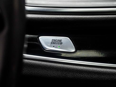 Used 2023 Buick Enclave Avenir FWD image 20
