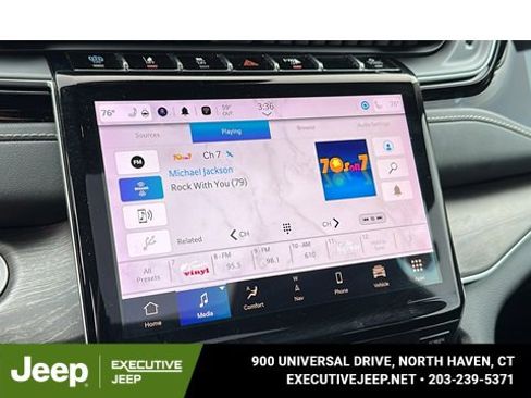 Used 2023 Jeep Grand Cherokee 4WD 4xe w/ Luxury Tech Group II image 18