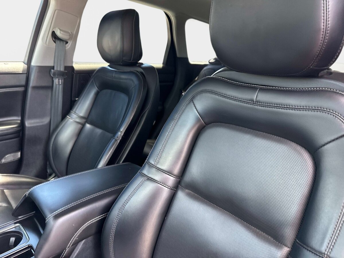 Used 2020 Lincoln Corsair FWD image 22