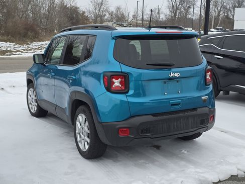 Used 2021 Jeep Renegade Latitude image 5