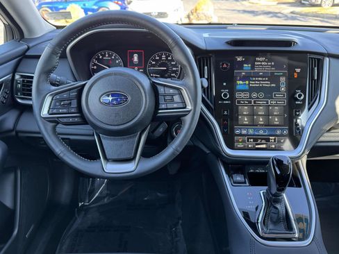 Certified 2025 Subaru Outback Limited image 15