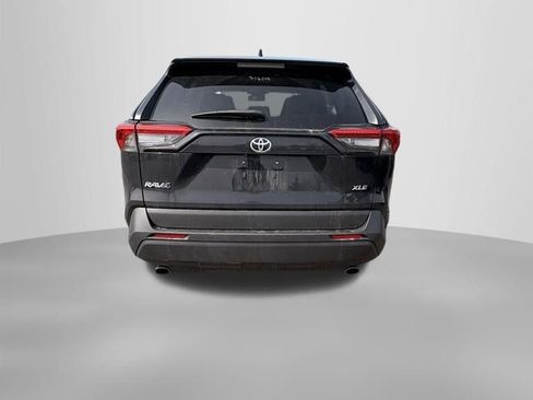 Used 2024 Toyota RAV4 XLE image 7