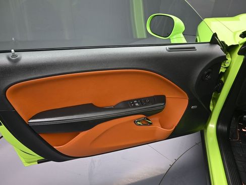 Used 2019 Dodge Challenger SRT Hellcat Redeye image 9