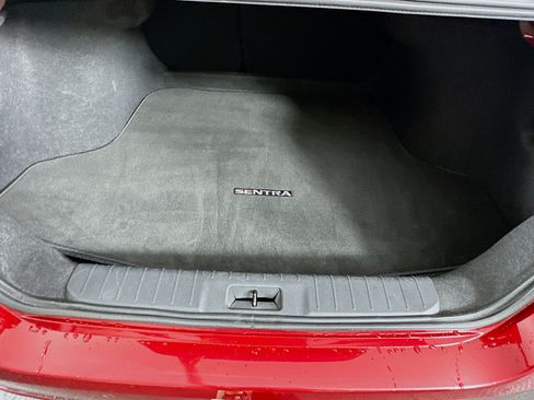 Used 2025 Nissan Sentra SV FWD image 26
