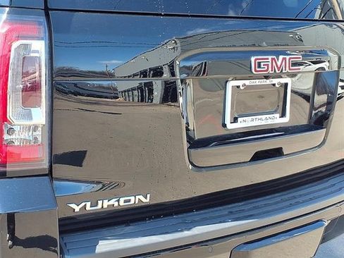 Used 2020 GMC Yukon SLE w/ Convenience Package AWD/4WD image 6