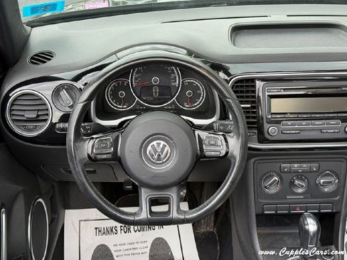 Used 2014 Volkswagen Beetle 1.8T image 17