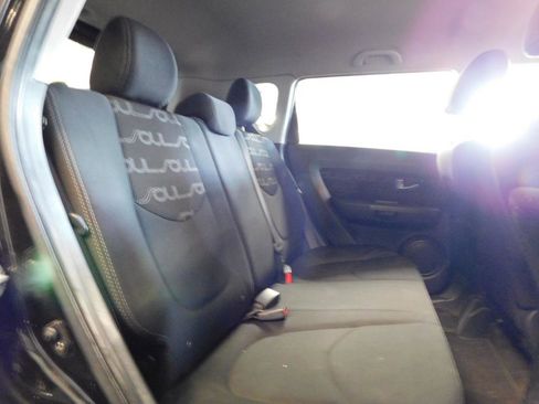Used 2013 Kia Soul + w/ Audio Pkg image 13
