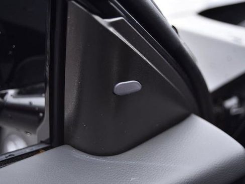 New 2025 Nissan Altima 2.5 SL image 10