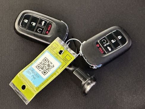 Used 2025 Honda Civic Sport image 36