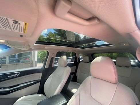 Used 2016 Ford Edge Titanium w/ Equipment Group 301A image 16