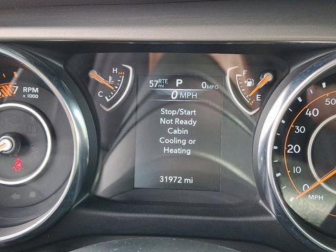 Used 2022 Jeep Wrangler Unlimited Sport image 19