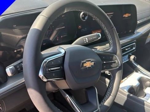 New 2026 Chevrolet Traverse LT w/ Driver Confidence Package AWD/4WD image 15