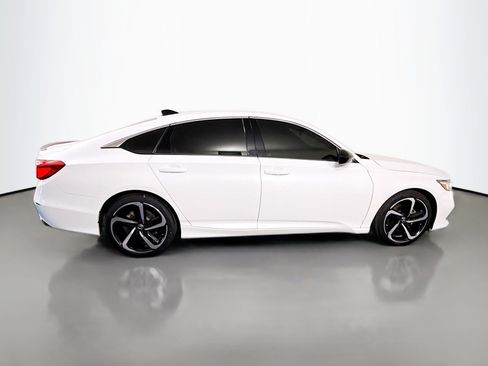 Used 2021 Honda Accord Sport image 11