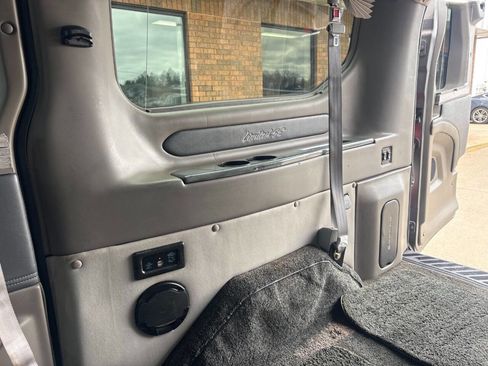 Used 2015 Ford Transit 150 130 Low Roof w/ Exterior Upgrade Package image 33