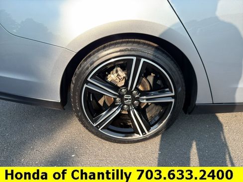 Certified 2025 Honda Accord Sport image 31