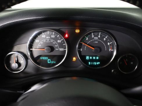 Used 2018 Jeep Wrangler Unlimited Sport AWD/4WD image 27