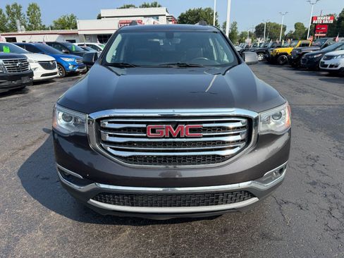 Used 2018 GMC Acadia SLT AWD/4WD image 8