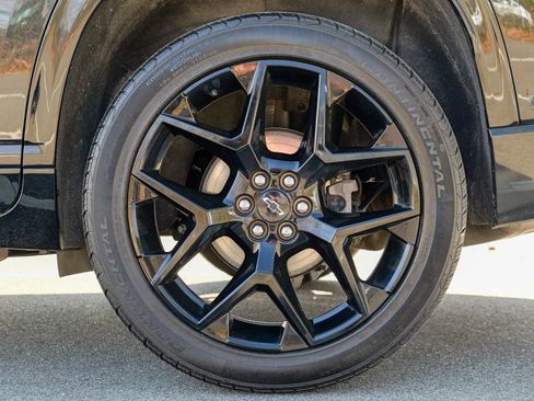 Used 2024 Chevrolet Traverse RS w/ LPO, Floor Liner Package image 14