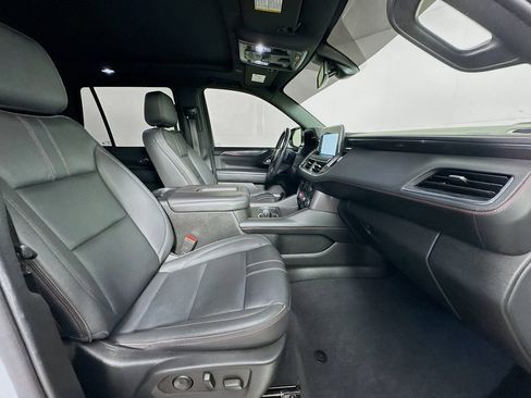 Used 2022 Chevrolet Tahoe RST w/ Sport Performance Package image 36