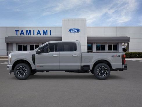New 2026 Ford F250 Platinum AWD/4WD image 3