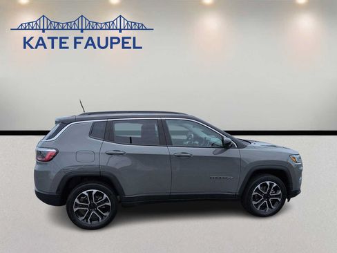Used 2022 Jeep Compass Limited AWD/4WD image 8