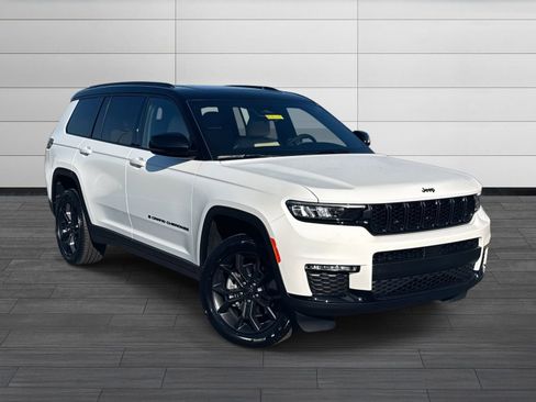 New 2025 Jeep Grand Cherokee L Limited image 2