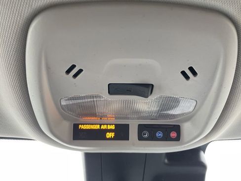 Used 2024 Chevrolet Trax LT w/ Driver Confidence Package image 18