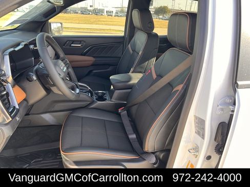 New 2026 GMC Canyon AT4 AWD/4WD image 21