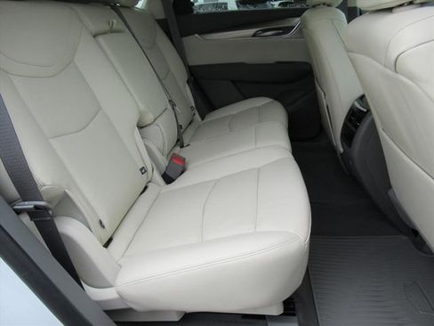 New 2025 Cadillac XT5 Premium Luxury w/ Technology Package image 32