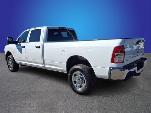 Used 2023 RAM 2500 Tradesman w/ Chrome Appearance Group image 6