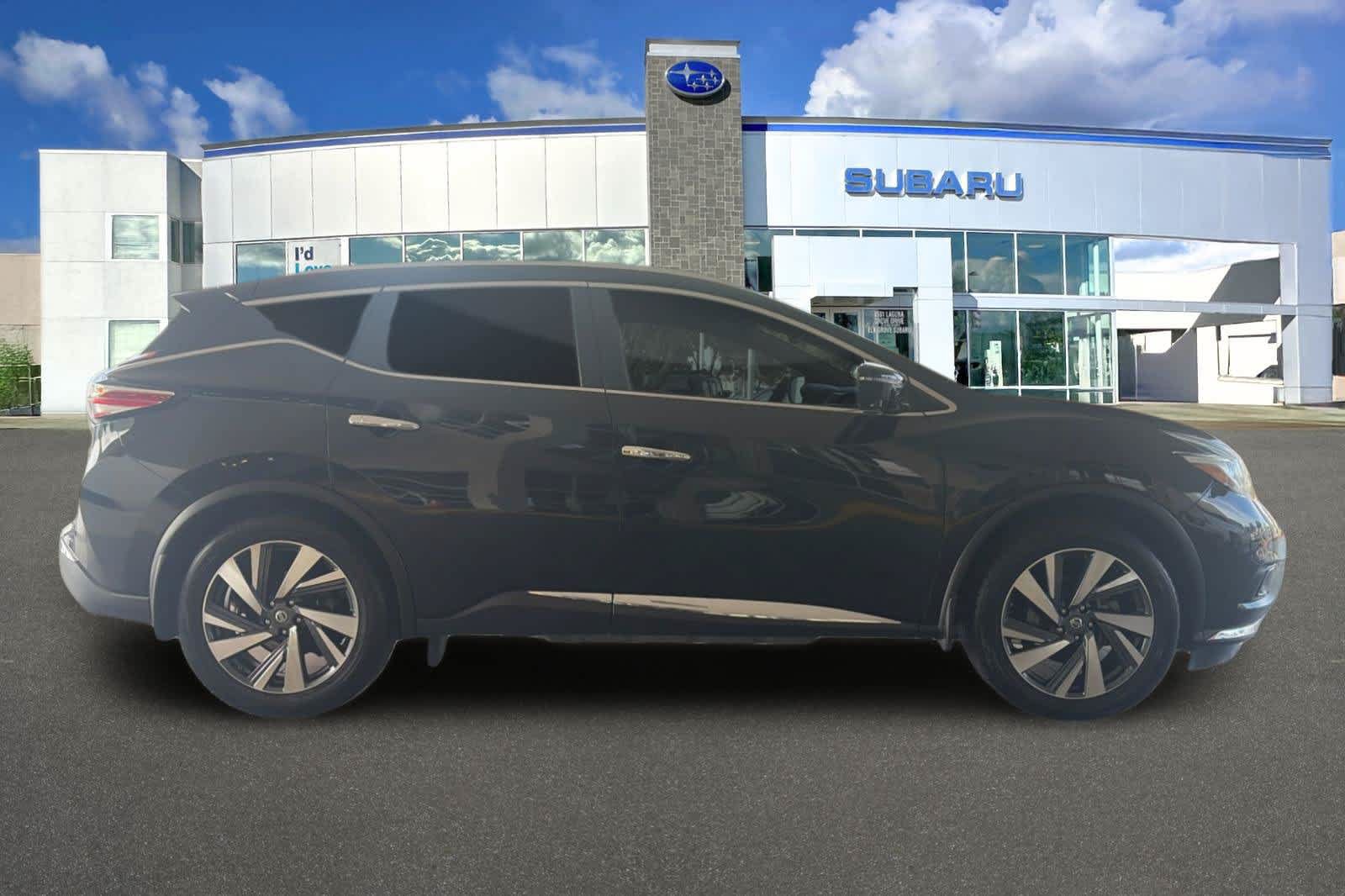 Used 2017 Nissan Murano Platinum w/ Platinum Technology Package FWD image 6