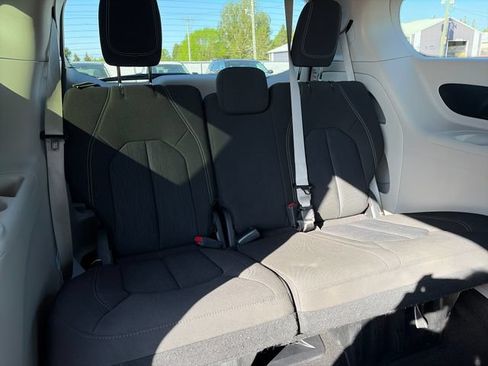 Used 2023 Chrysler Voyager LX FWD image 41