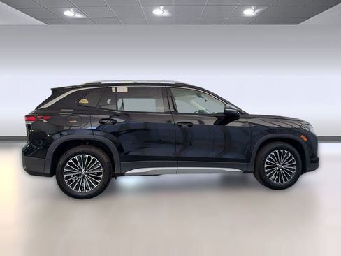 New 2026 Volkswagen Tiguan S FWD image 8