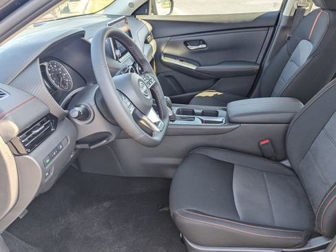 New 2025 Nissan Sentra SR w/ Midnight Edition image 15