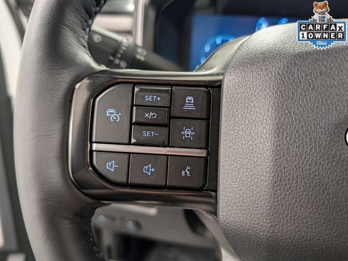 Used 2025 Ford F250 4x4 Crew Cab Super Duty image 19