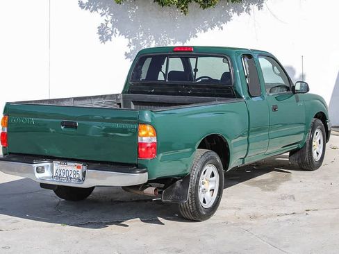 Used 2002 Toyota Tacoma 2WD Xtracab image 7