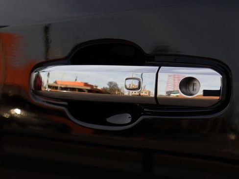 Used 2025 GMC Sierra 1500 Denali Ultimate image 27