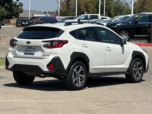 Used 2024 Subaru Crosstrek 2.0i Premium w/ Popular Package #3 AWD/4WD image 4