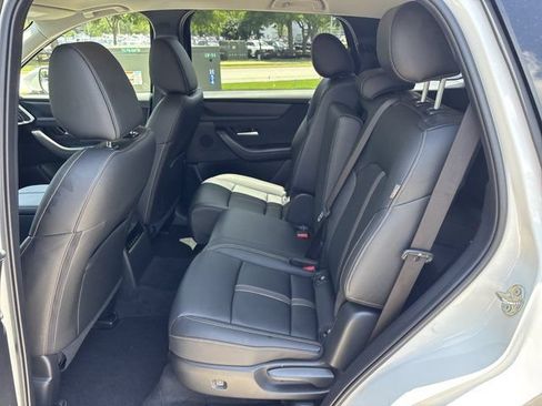 Certified 2026 MAZDA CX-90 3.3 Turbo w/ Select Package AWD/4WD image 16