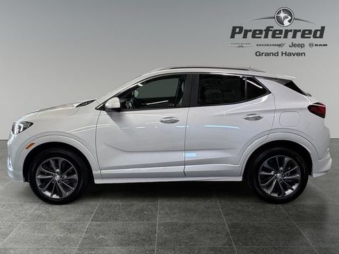 Used 2021 Buick Encore GX Select w/ Sport Touring Package AWD/4WD image 10