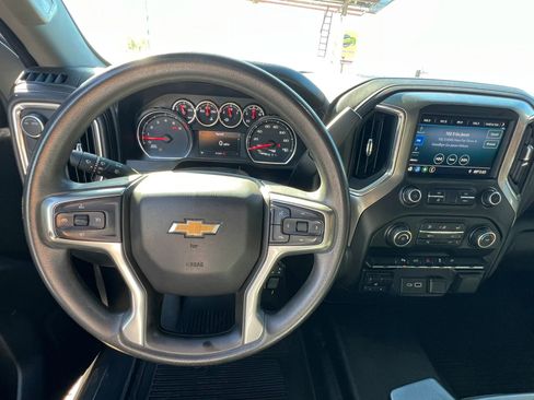 Used 2020 Chevrolet Silverado 2500 LT w/ Gooseneck/5TH Wheel Package image 32