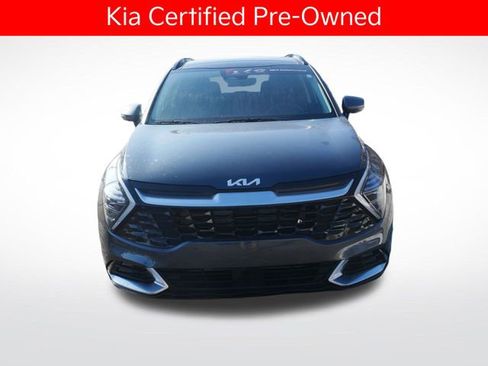 Used 2025 Kia Sportage SX image 2