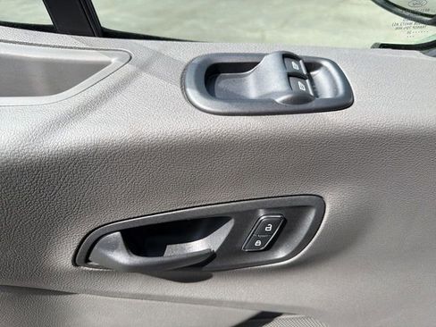 New 2026 Ford Transit 250 148 Medium Roof w/ Load Area Protection Package image 20