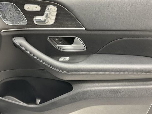 Certified 2023 Mercedes-Benz GLS 450 4MATIC image 17