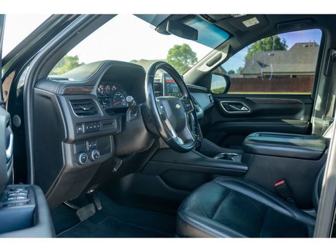 Used 2021 Chevrolet Tahoe LT RWD image 11