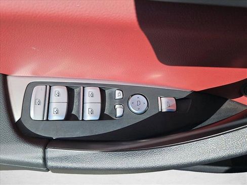 Used 2023 BMW X3 sDrive30i w/ Convenience Package image 2