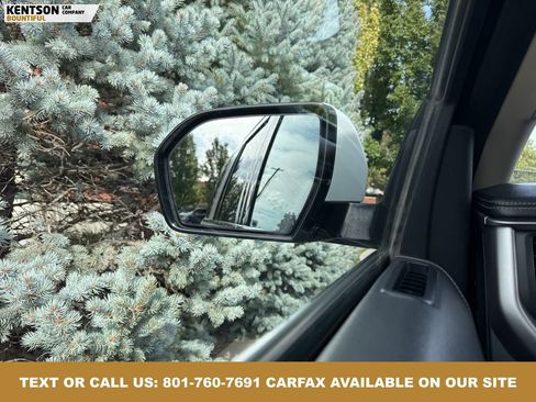 Used 2024 Ford Expedition XLT image 24