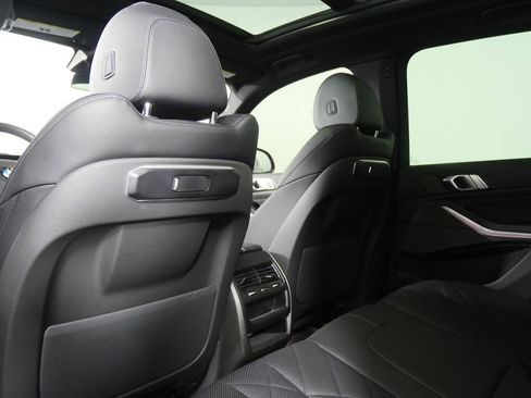 Certified 2025 BMW X5 sDrive40i w/ Premium Package image 19